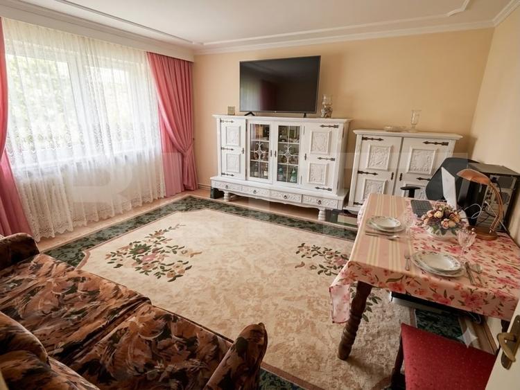 Apartament cu 4 camere decomandat în George Enescu
