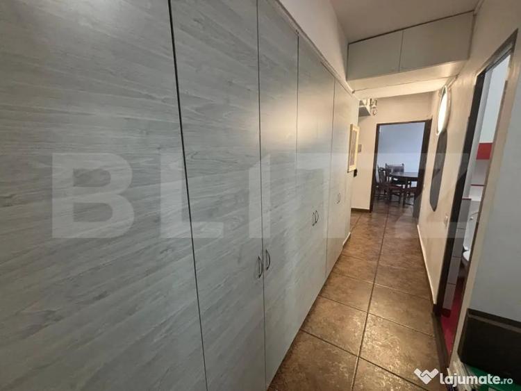 Apartament cu 3 camere decomandat, mobilat în Cetate