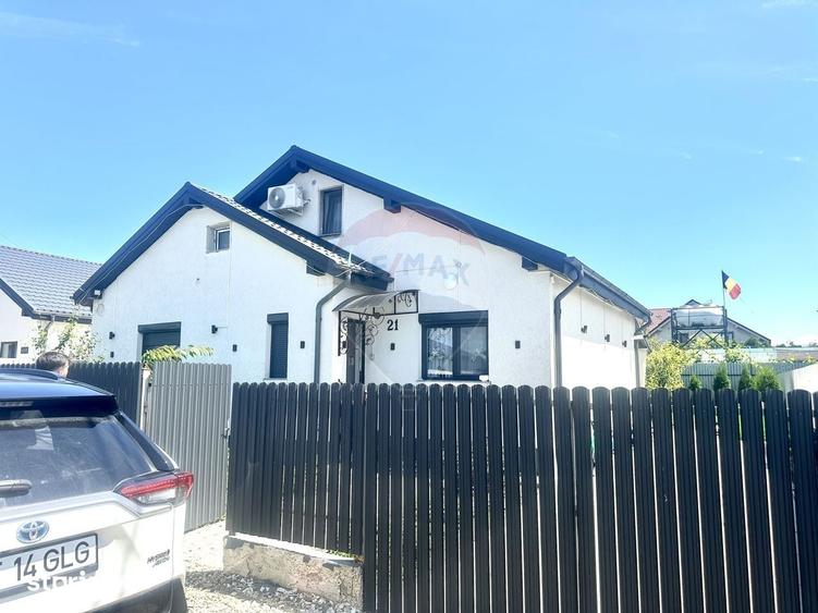 Casă cu 4 camere în Fântânele