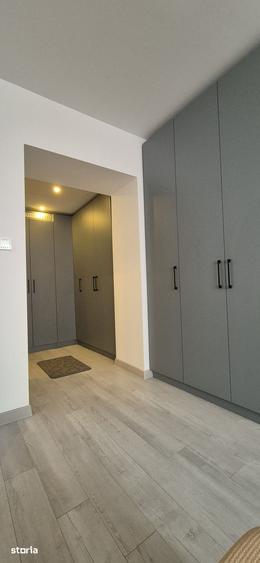 Apartament cu 2 camere în Apărătorii Patriei