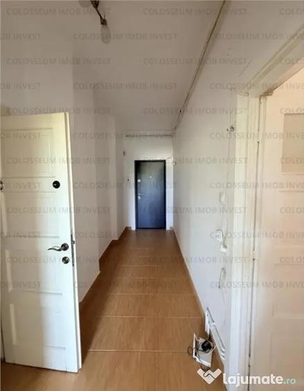Apartament cu 2 camere decomandat în Centrul Civic