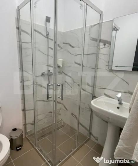 Spațiu comercial, de 500 mp, în Complex Studențesc