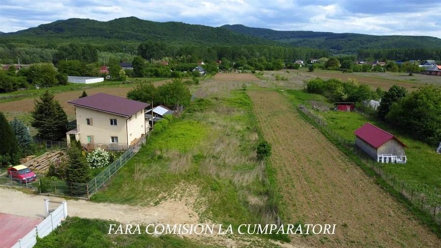 Teren de 1700 mp, în Bogdănești (Bujoreni)