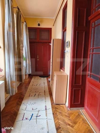 Casă cu 4 camere semidecomandat cu Teren 473 Mp în Ultracentral