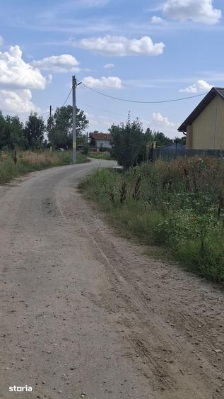 Teren de 5000 mp, în Mânăstioara