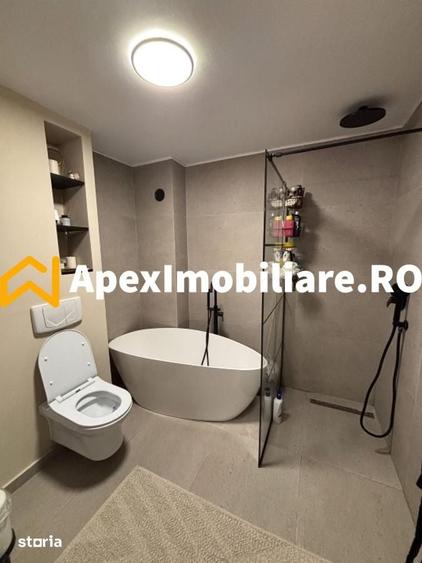 Apartament cu 2 camere semidecomandat în Universitate