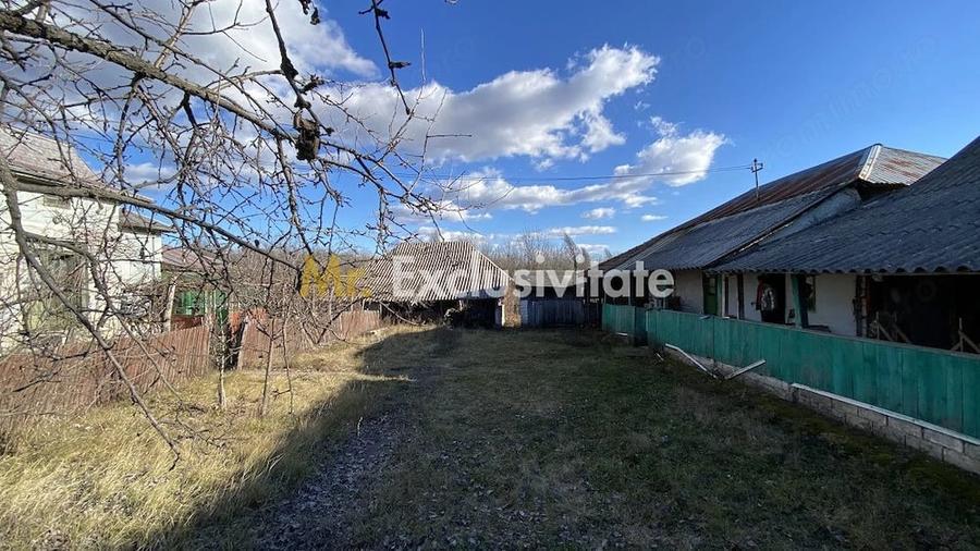 Casă cu 2 camere cu Teren 4145 Mp în Vedea