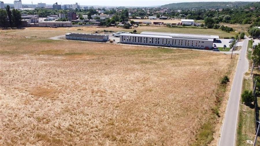 Teren Construcții intravilan de 4307 mp, în Podari
