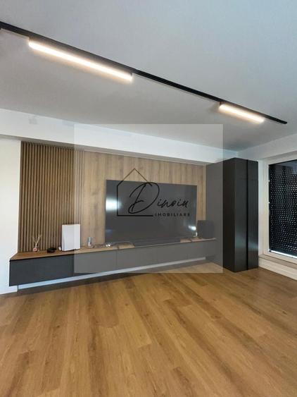 Apartament cu 2 camere decomandat, mobilat în Central
