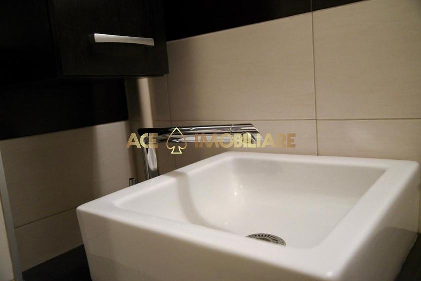 Apartament cu 3 camere semidecomandat, mobilat în Dristor