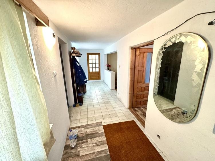 Casă cu 2 camere în Malu Mare