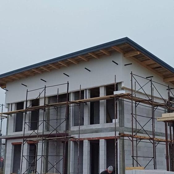 Casă cu 5 camere cu Teren 600 Mp în Marginea