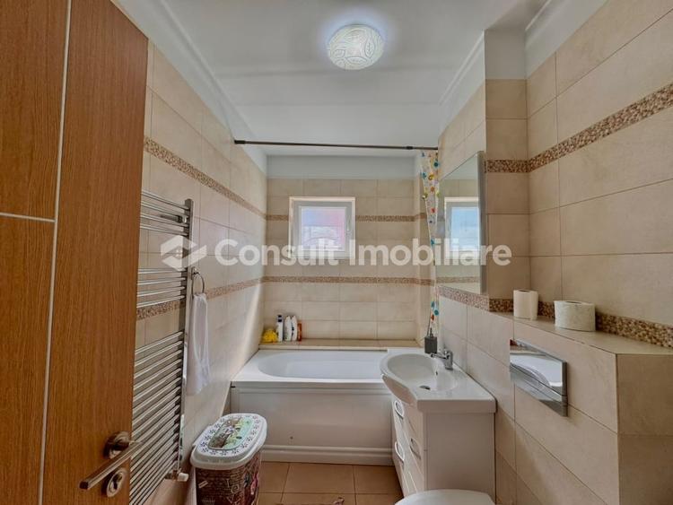 Apartament cu 2 camere decomandat, mobilat în Iris