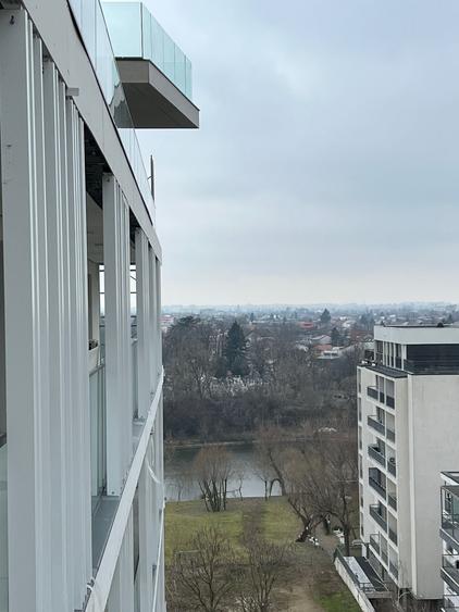 Apartament cu 2 camere semidecomandat în Sisești