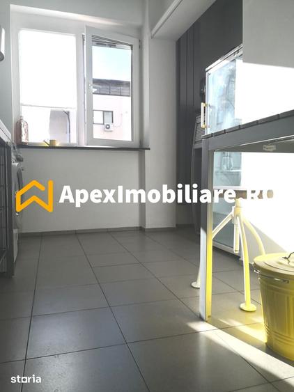 Apartament cu 3 camere decomandat în Gara de Nord