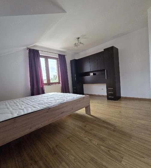 Casă cu 4 camere cu Teren 450 Mp în Săcălaz