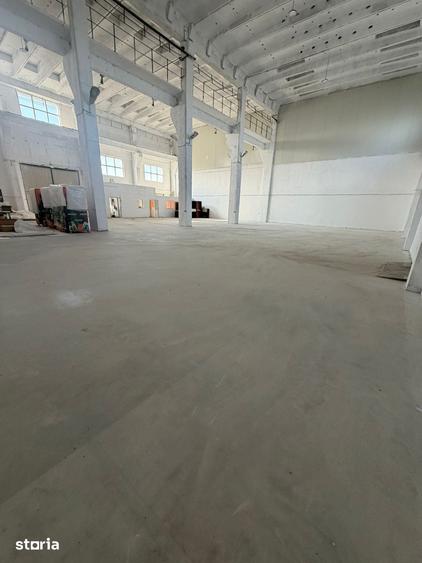 Spațiu comercial, de 750 mp, în Șerbănești