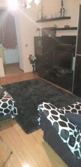 Apartament cu 2 camere decomandat în Predeal