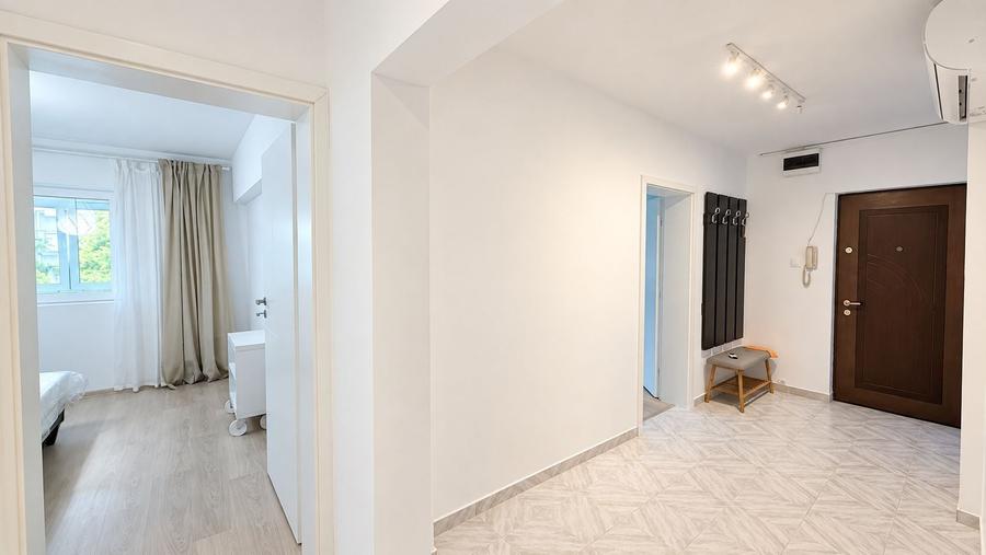 Apartament cu 3 camere decomandat în Timpuri Noi