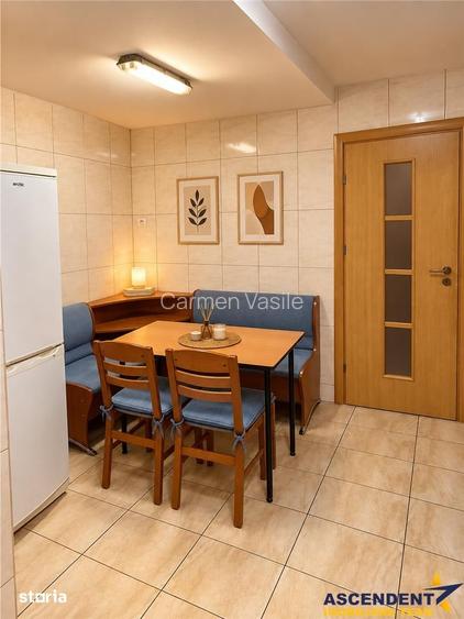 Apartament generos, 90 mp, 3 camere si parcare privata, Grivitei, Bras