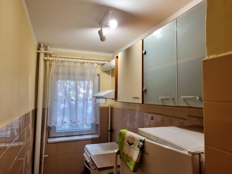 Inchiriez  apartament in Calea Sagului - 2