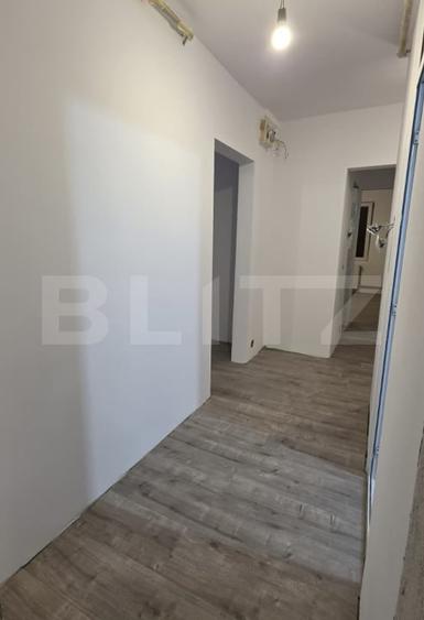 De vânzare apartament 3 camere decomandat – 66,49 mp – complet renovat - 11