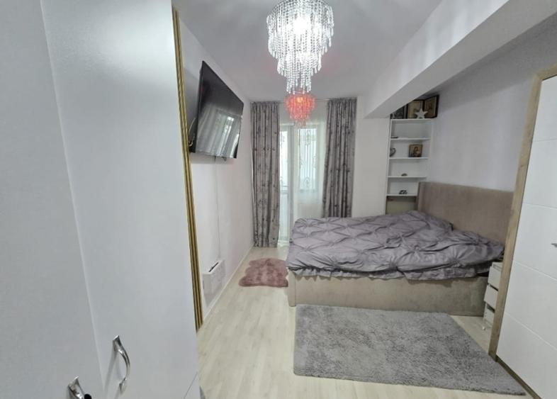 Apartament cu 2 camere semidecomandat în Nicolina