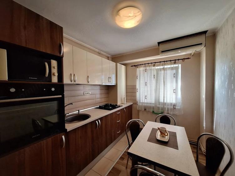 Apartament cu 2 camere decomandat în Dâmbovița