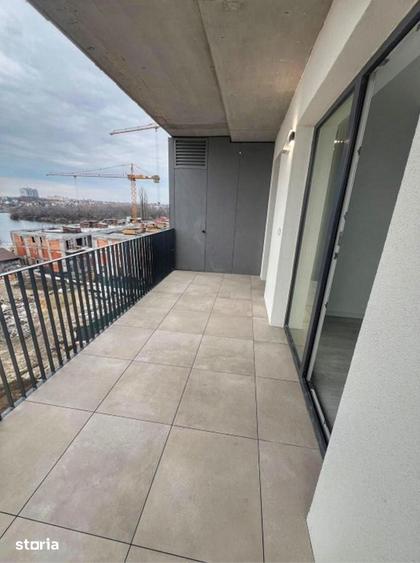 Apartament cu 3 camere în Colentina