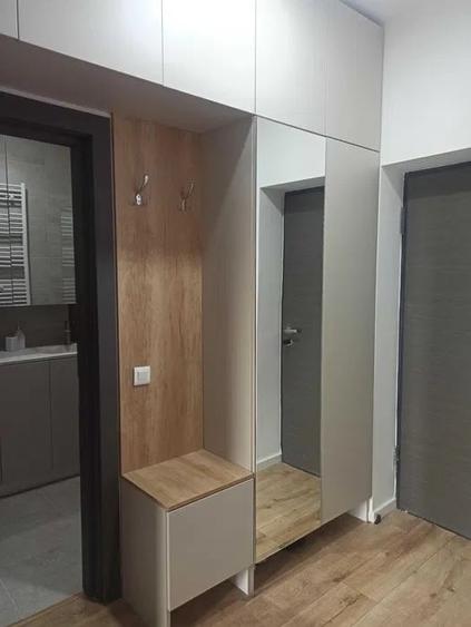 Apartament cu 2 camere semidecomandat, mobilat în Grozăvești