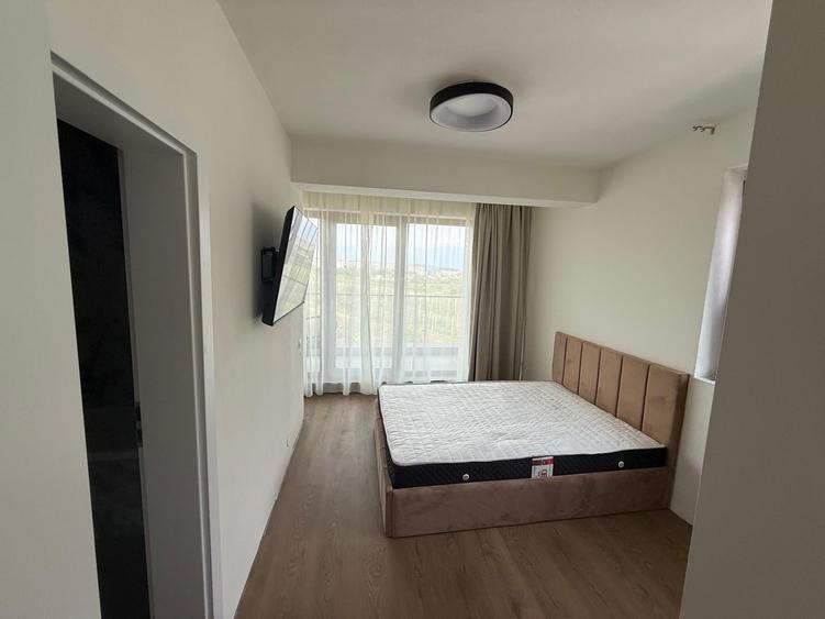 Apartament de închiriat | 3 camere | 2 băi | parcare subterană | Borhanci - 9