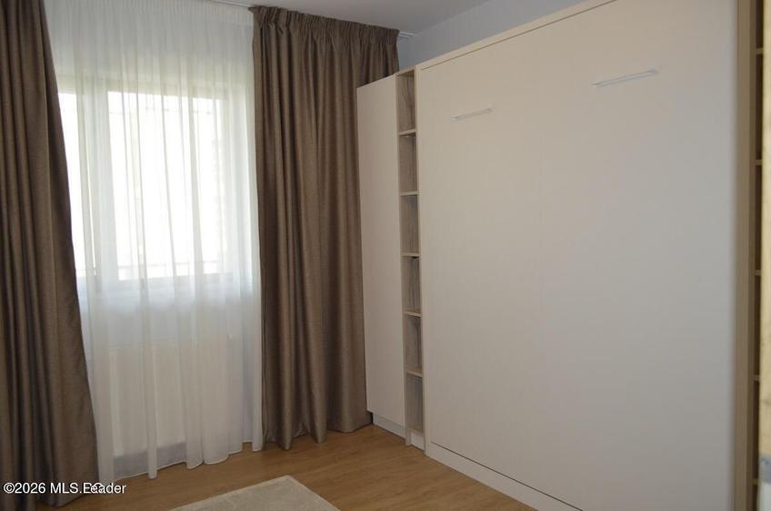 Apartament cu 3 camere decomandat, mobilat în Nord