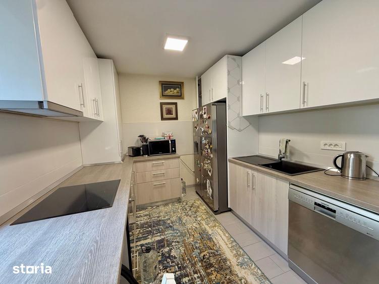 Casă cu 5 camere cu Teren 300 Mp în Central
