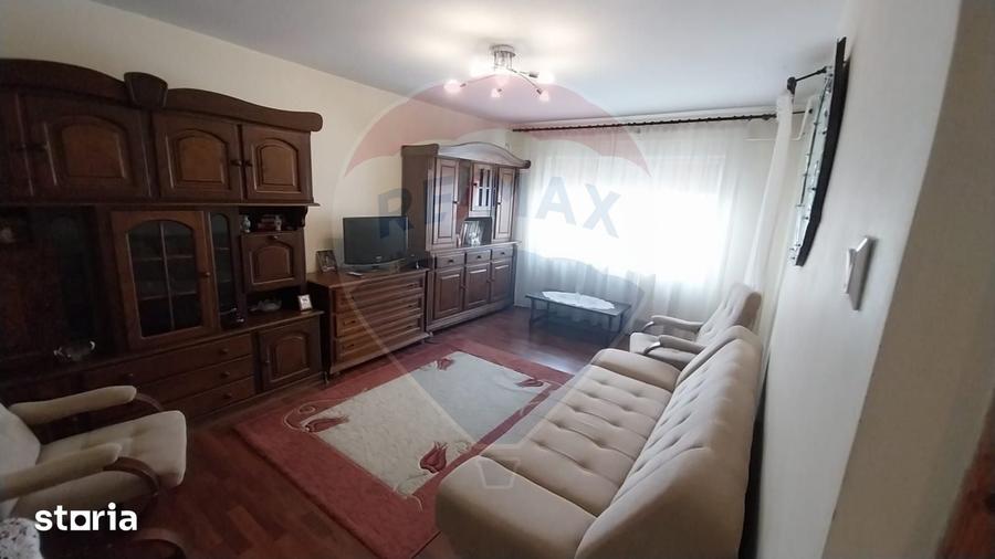 Apartament cu 3 camere decomandate in Lapus-Decebal - 17