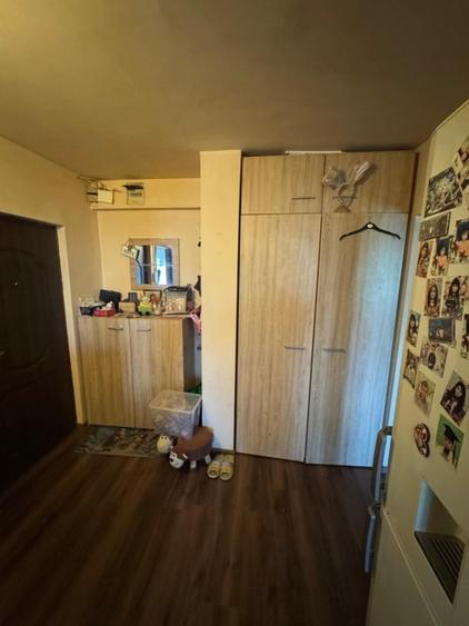Apartament doua camere decomandat ,Brazda ,etaj 1 - 9