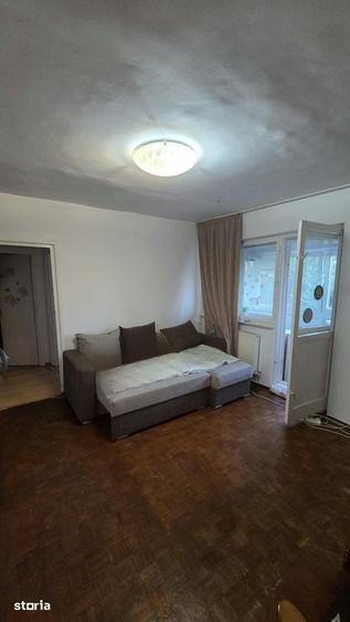 Apartament cu 2 camere semidecomandat în Micro 15