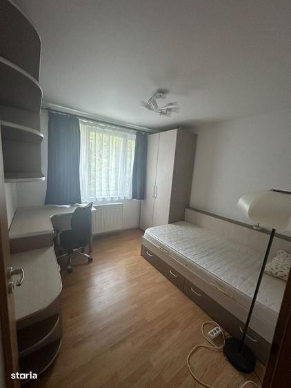 Apartament cu 4 camere în Titan
