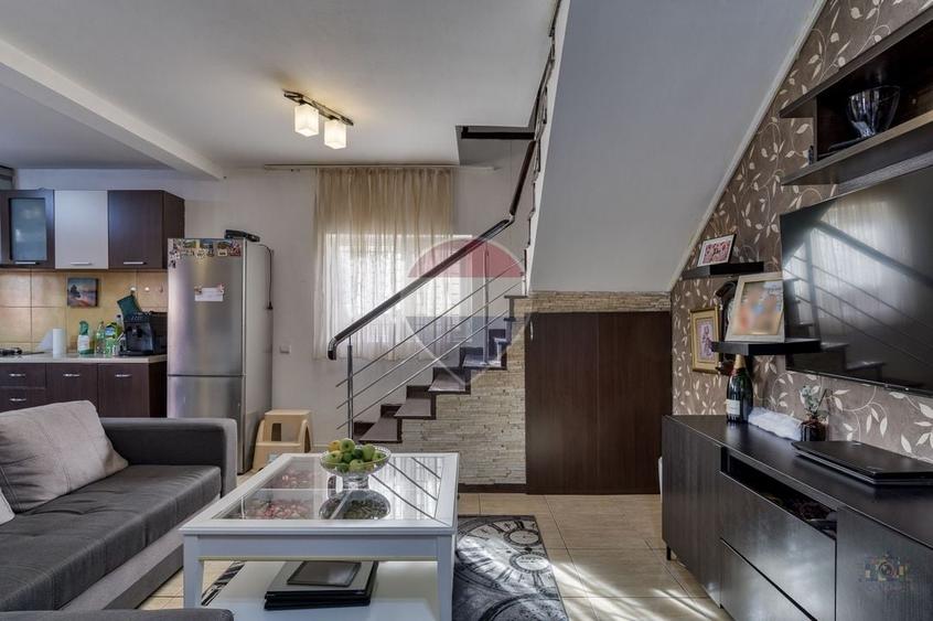 Casă individuală cu 4 camere cu Teren 134 Mp în Ultracentral