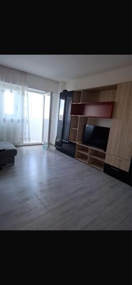 Garsonieră decomandată în Rahova