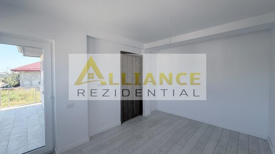 Casă individuală cu 4 camere cu Canalizare în Berceni