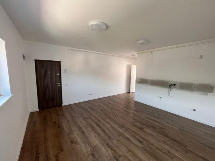 Apartament finisat 43 mp zona Tautiului, Parc Floresti - 4