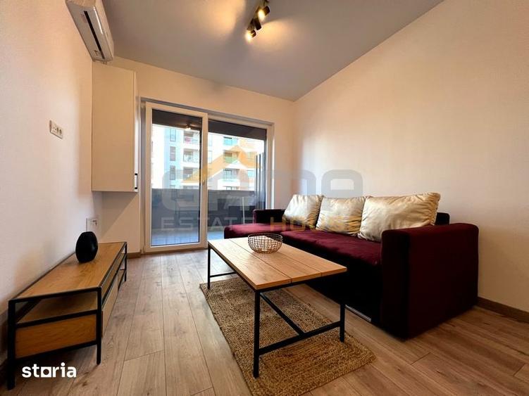 Apartament cu 3 camere semidecomandat în Micălaca