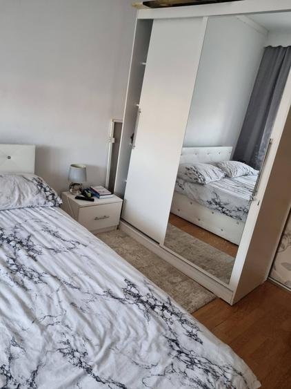 Apartament cu 3 camere decomandat în Nord