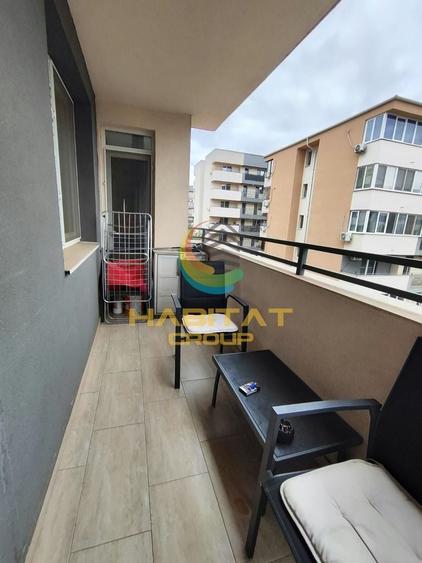 Apartament cu 3 camere decomandat în Apărătorii Patriei