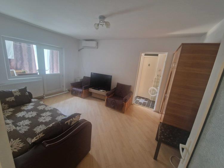 Apartament cu 2 camere nedecomandat în Central