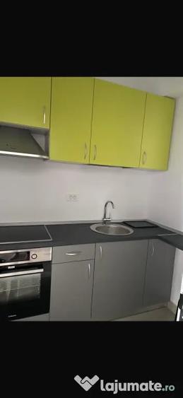 Garsonieră decomandată în Muncii