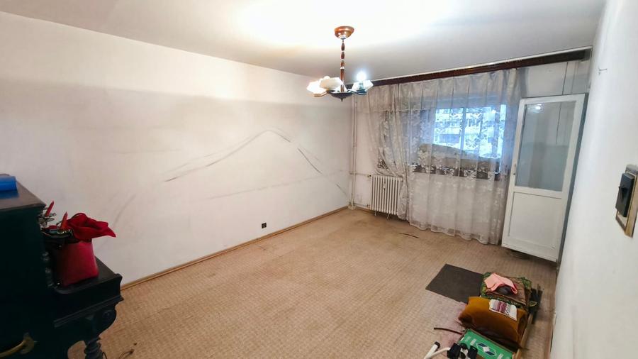 Apartament cu 2 camere decomandat în Cantacuzino