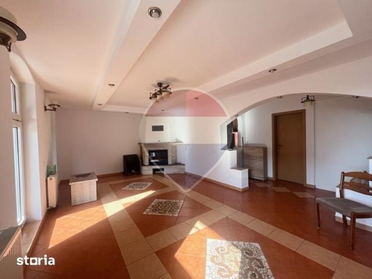 Casă cu 4 camere cu Teren 350 Mp în Țiglari