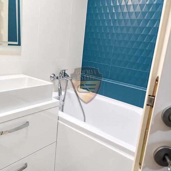 Apartament cu 3 camere decomandat în Faleza Nord