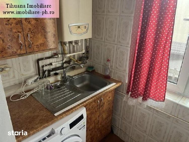 Apartament cu 3 camere decomandat în Sud